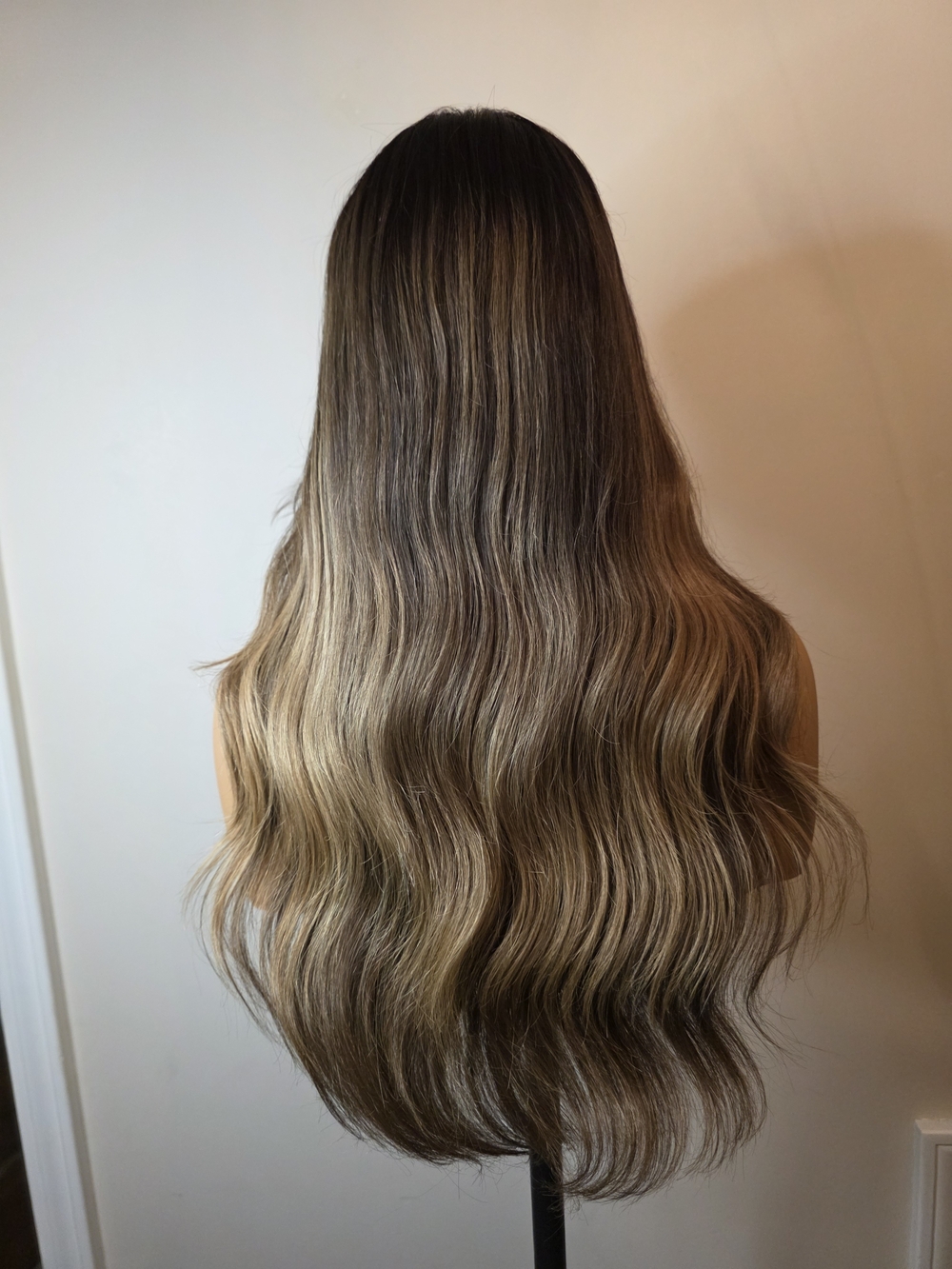 PREMIUM Warm Brown With Ash Blonde Highlights Body Wave Human Hair Wig - Picture 4 of 4
